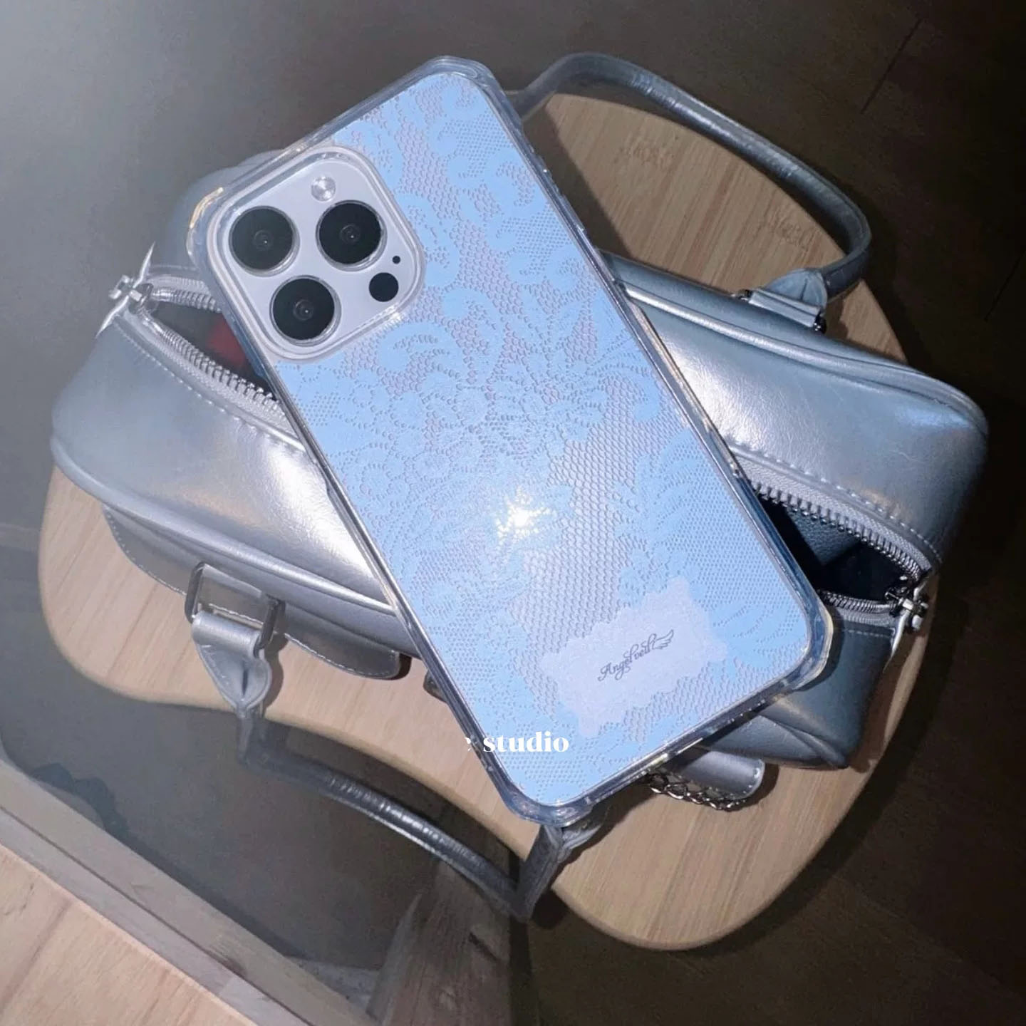 جراب هاتف كوري شفاف بتصميم دان - مراجعة Phone Cases Best وسعره