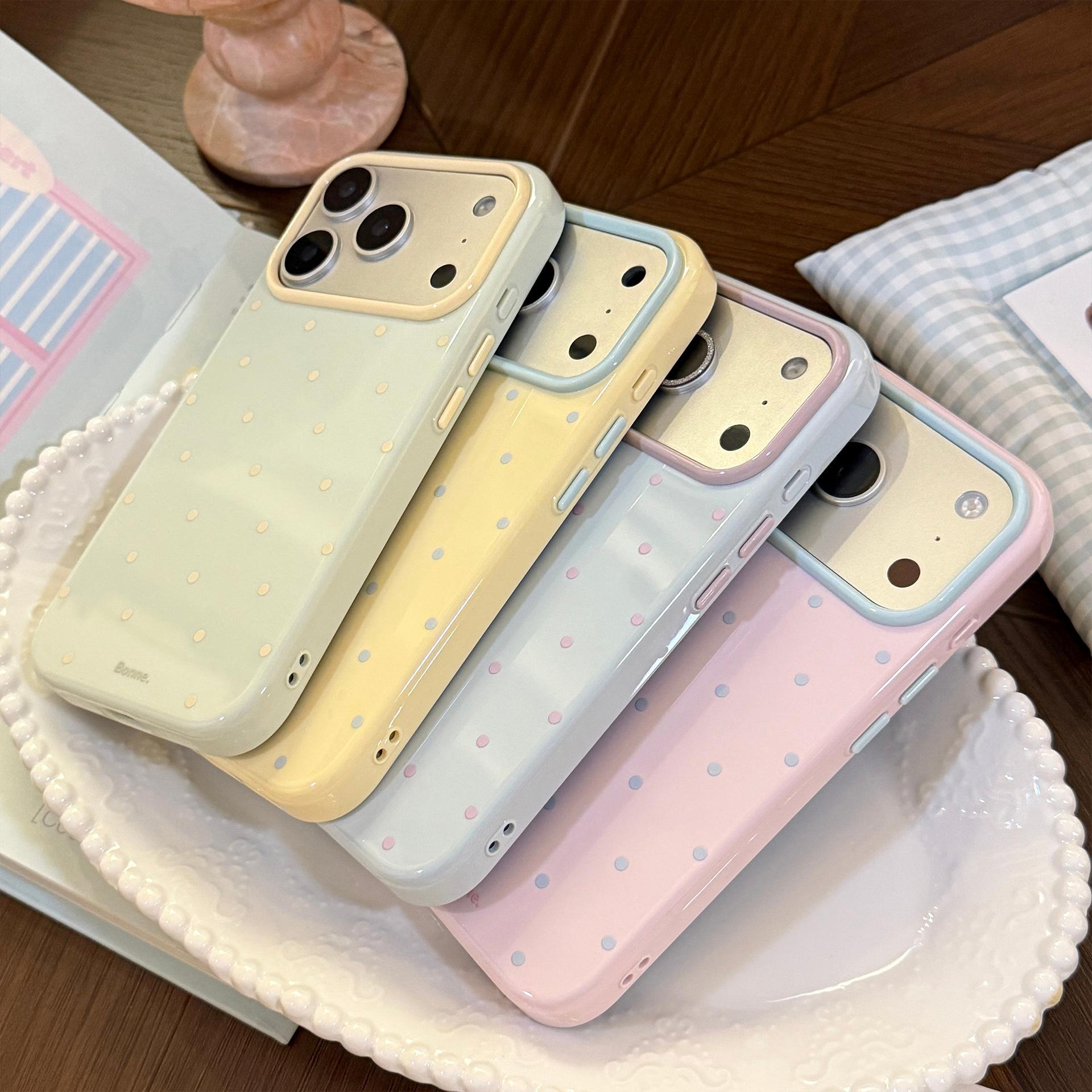 جراب هاتف كوري بنقاط البولكا د - مراجعة Phone Cases Polka Dot وسعره